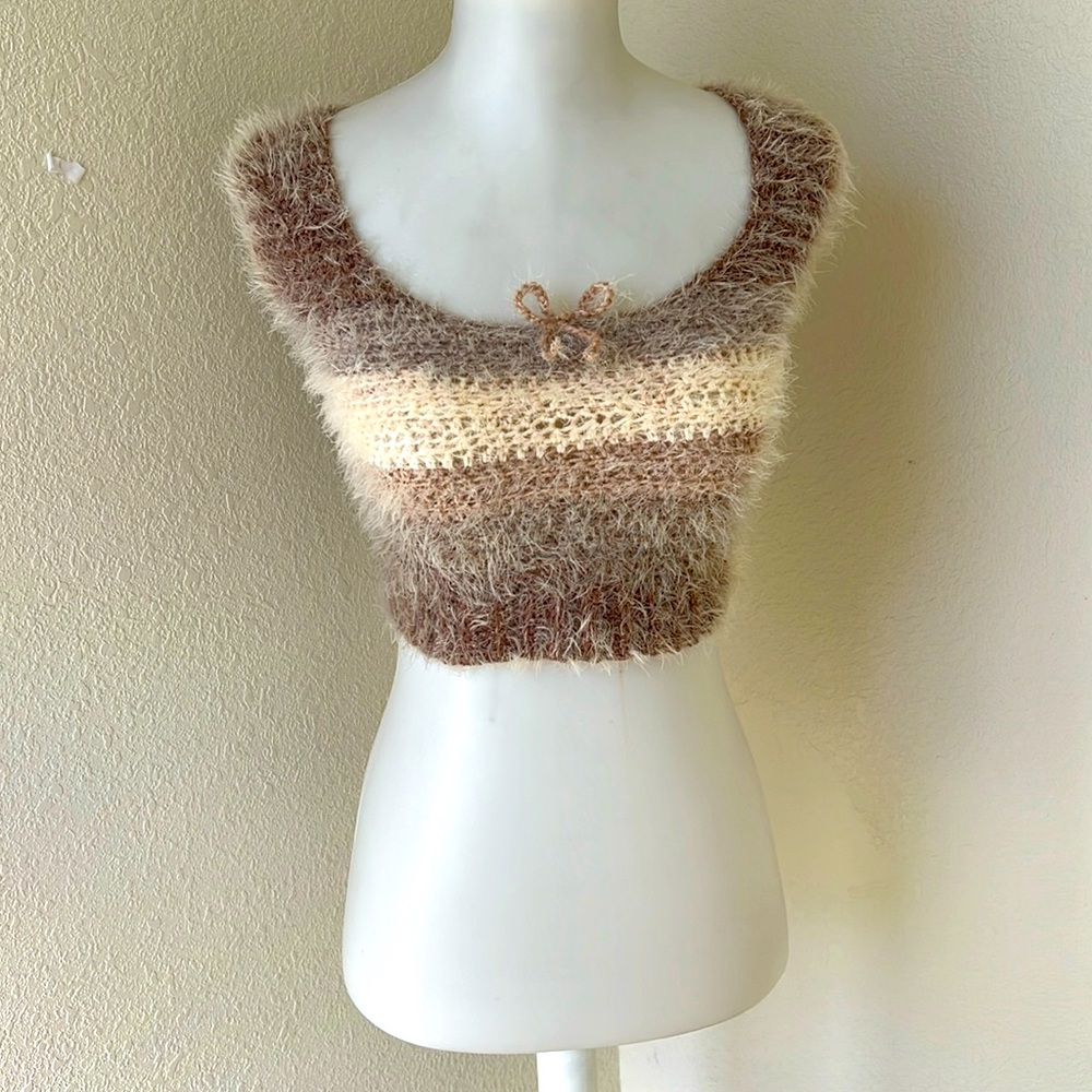 Hand crochet crop top! Soft and beautiful. Xs